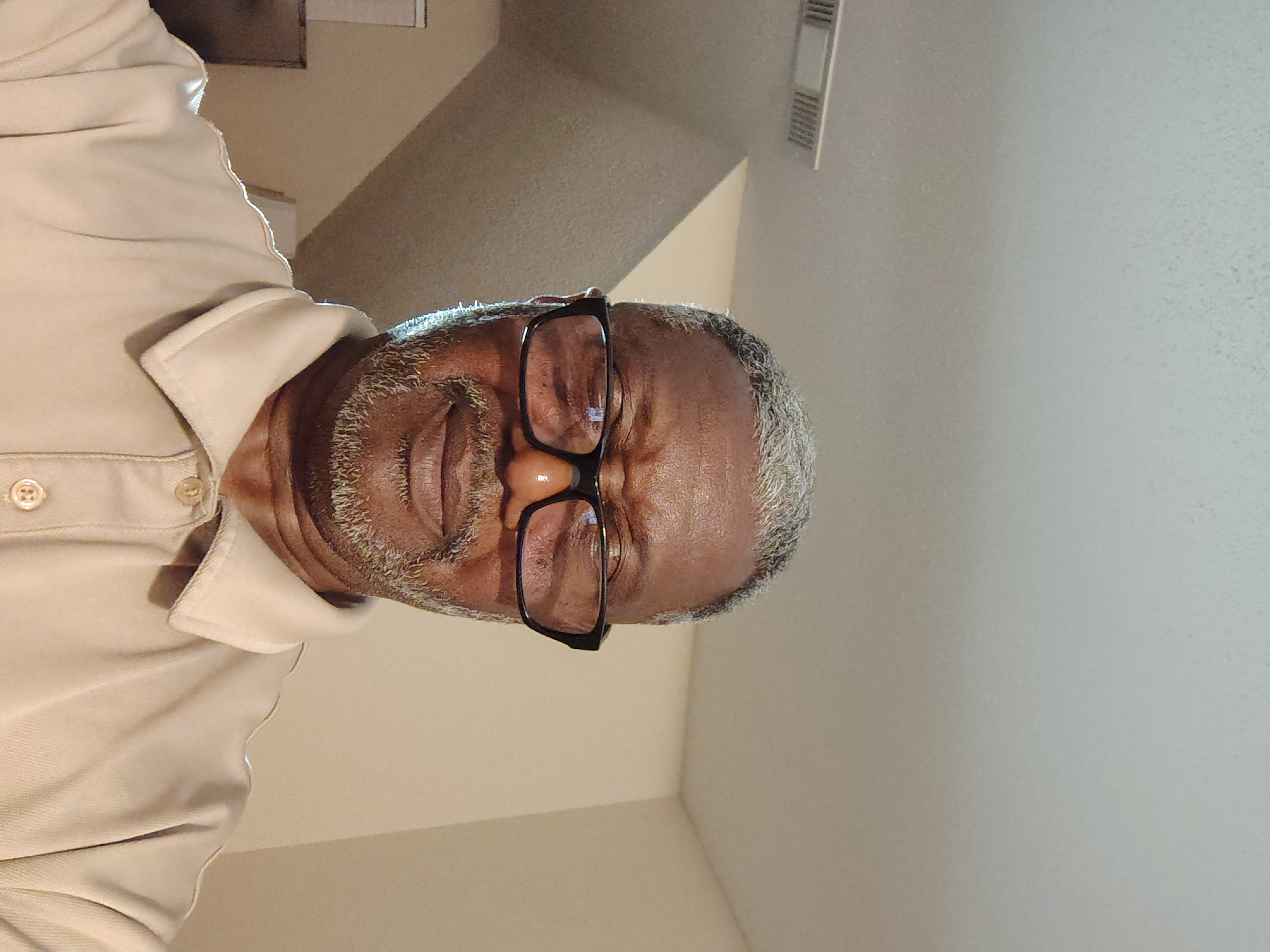 AL Perry, actor in Atlanta, GA - headshot 4 of 4