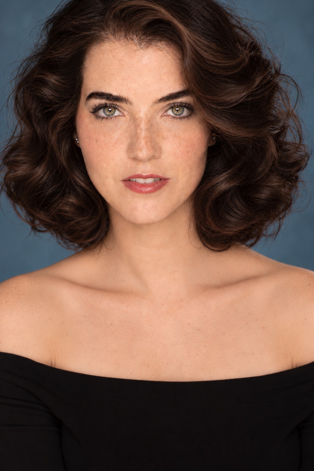 Shannon Graf Berkeley, actor in Los Angeles, California - headshot 2 of 5
