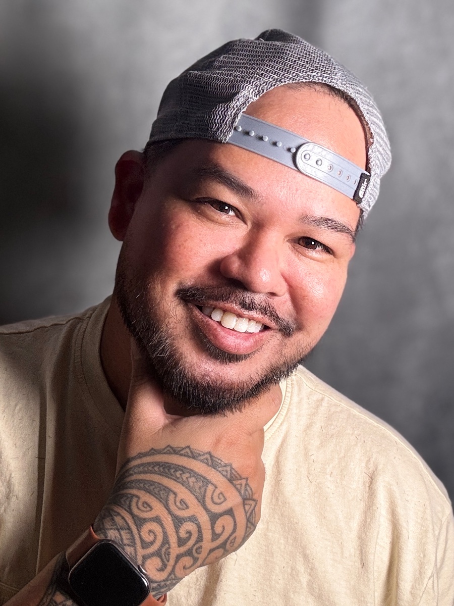 Alvin Divina, actor in Orange, California - headshot