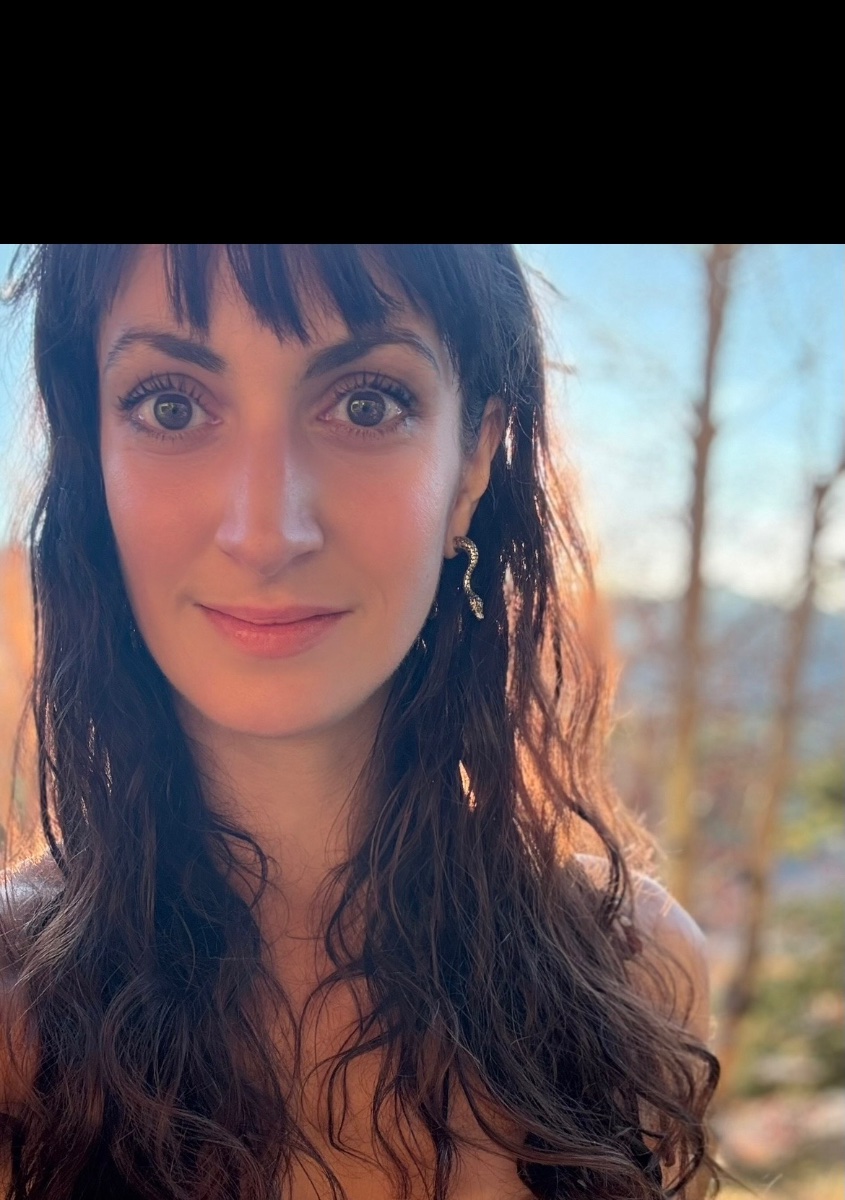 Lucia Ferrazzoli, actor in Park City, Utah - headshot