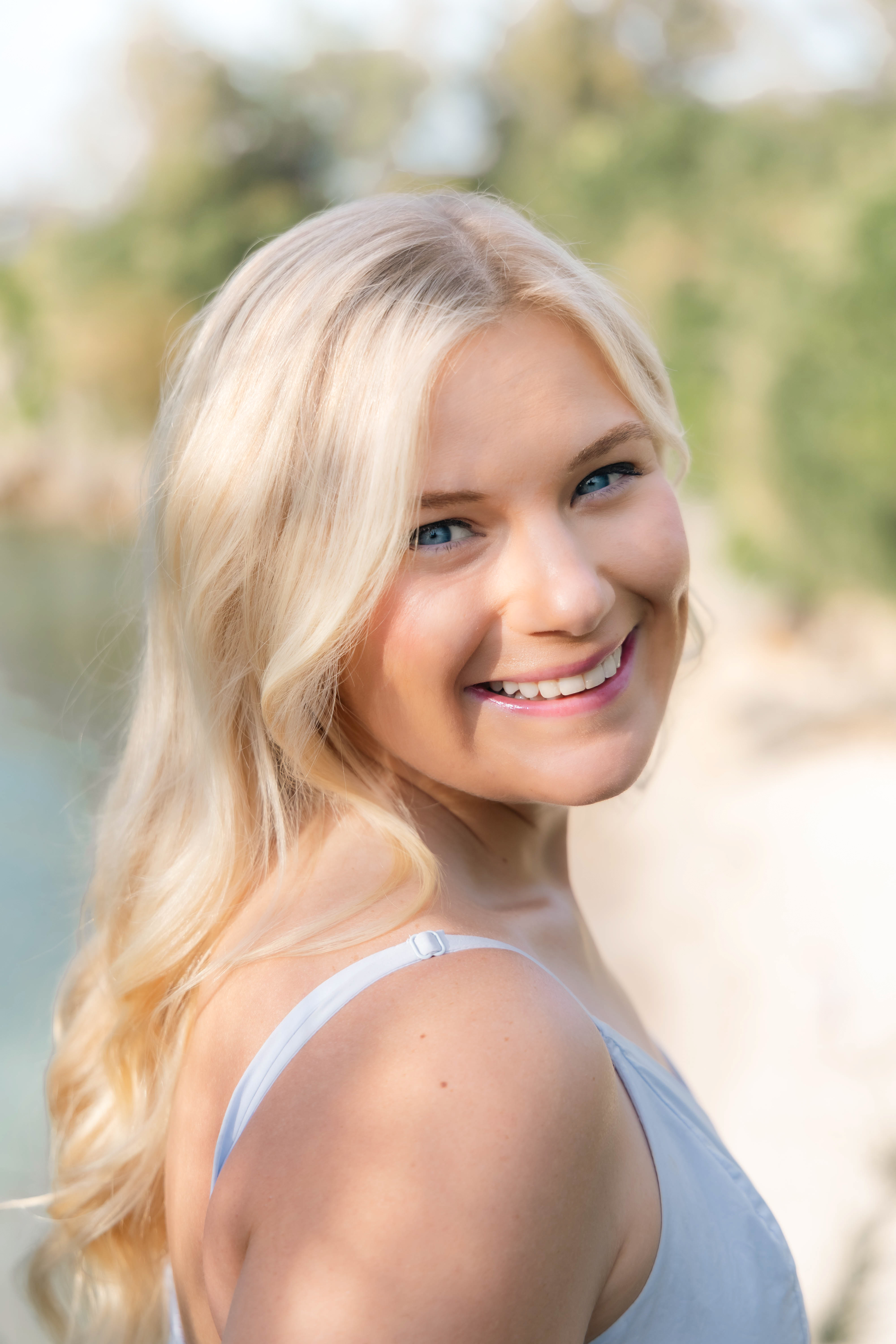 Sarah Bobrowski, actor in New Jersey - headshot
