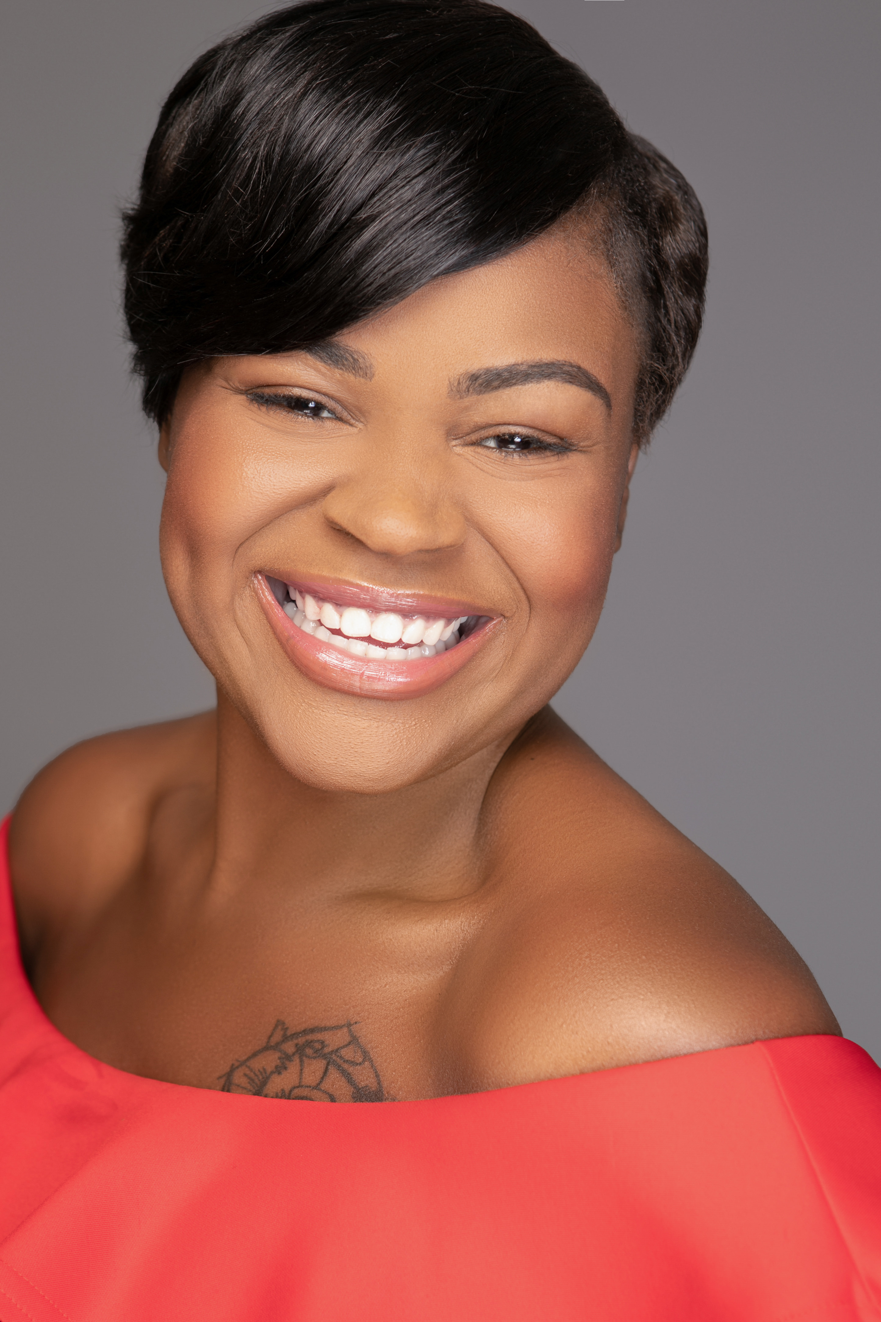 Paris, actor in 30253, Georgia - headshot