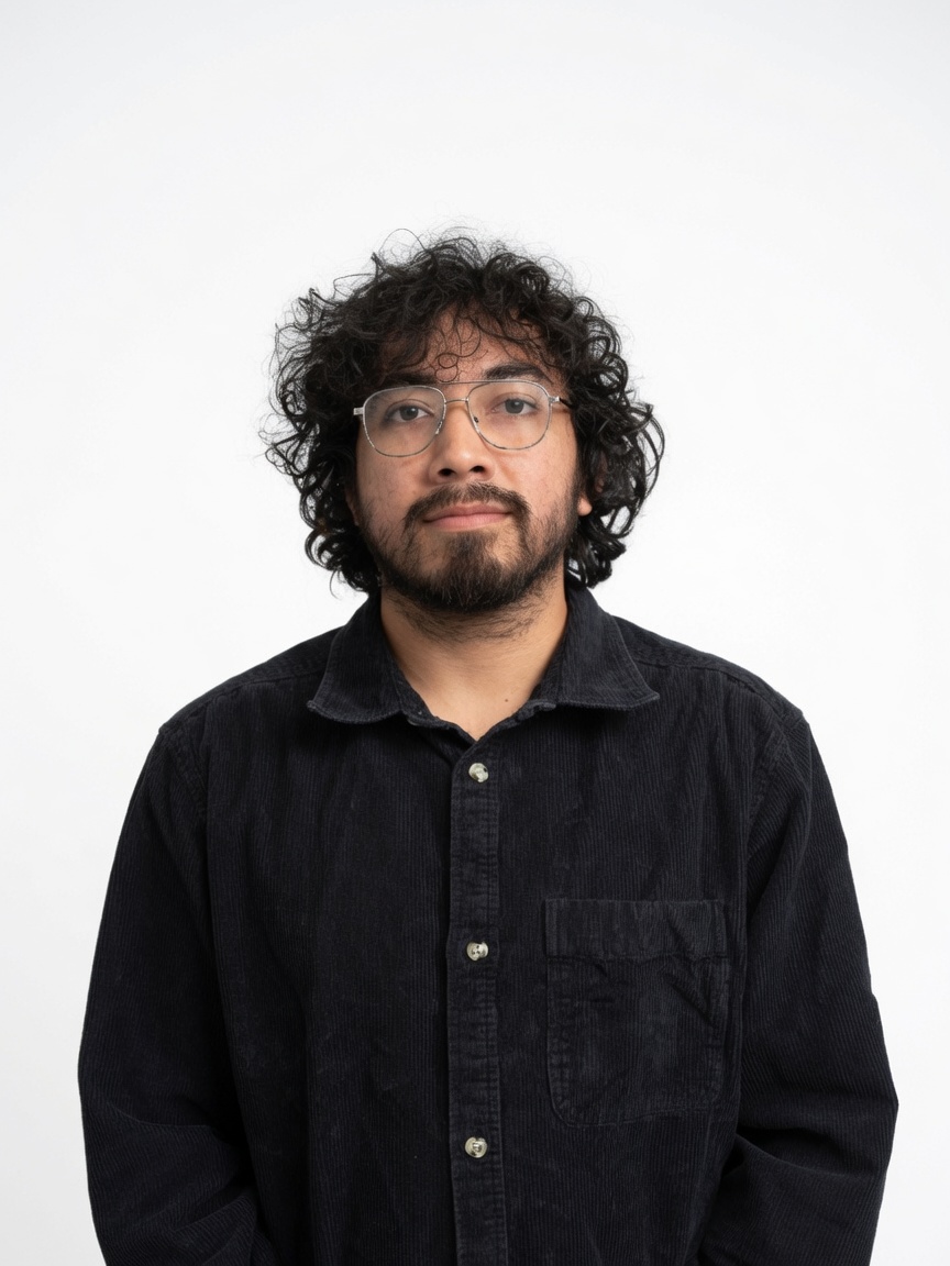 Isaac Madrid, actor in Alexandria, Virginia - headshot