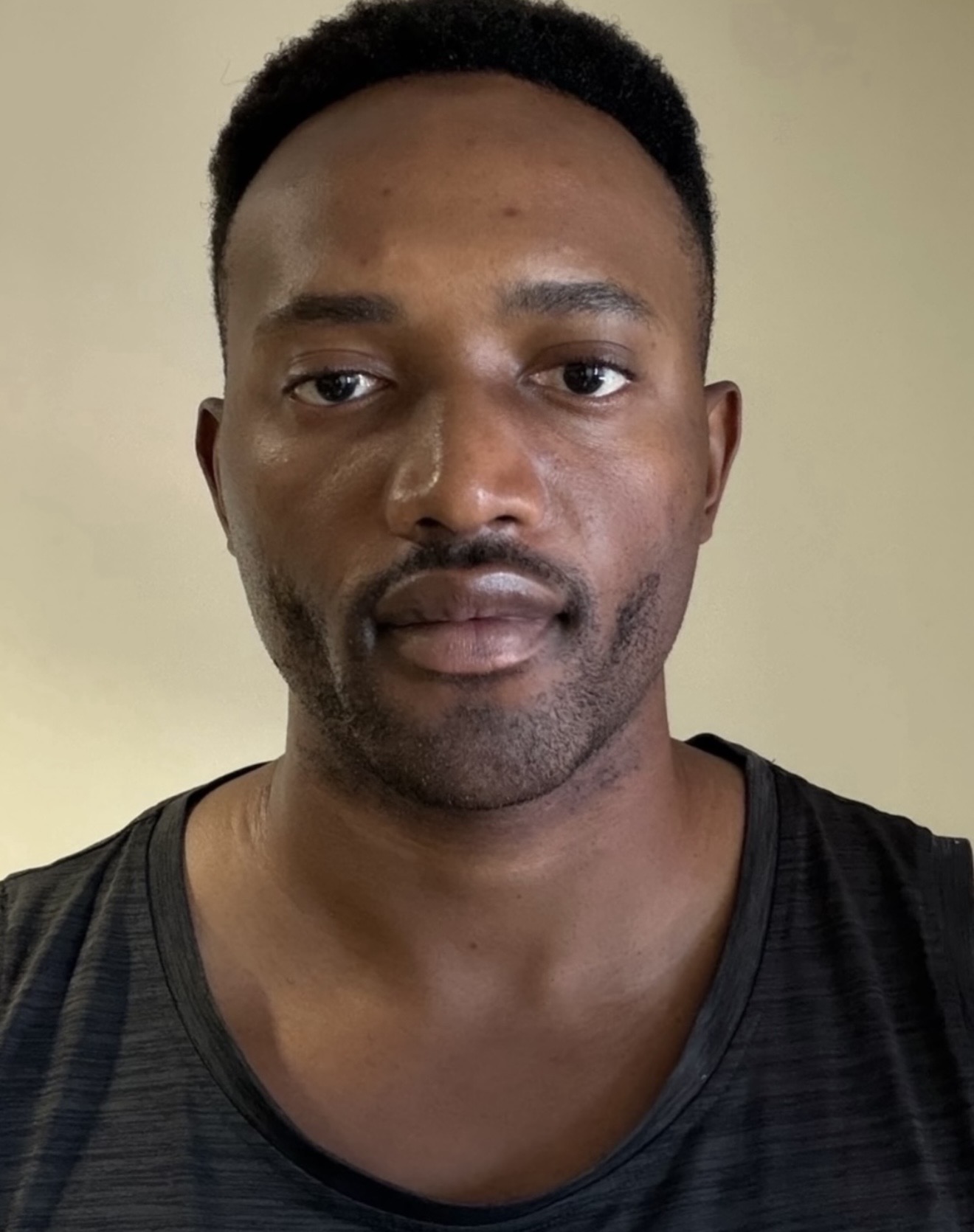 Carel Kawele Kuzona, actor in Los Angeles, CA - headshot 2 of 5