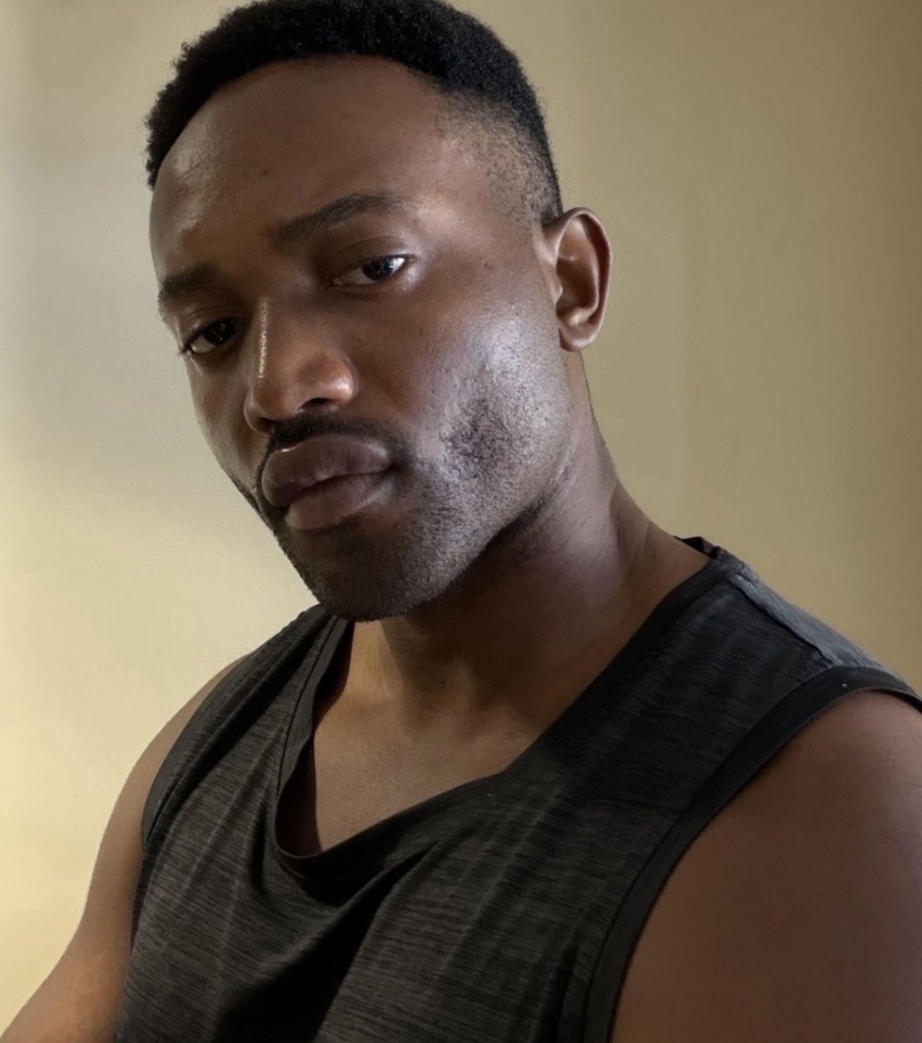 Carel Kawele Kuzona, actor in Los Angeles, CA - headshot 4 of 5