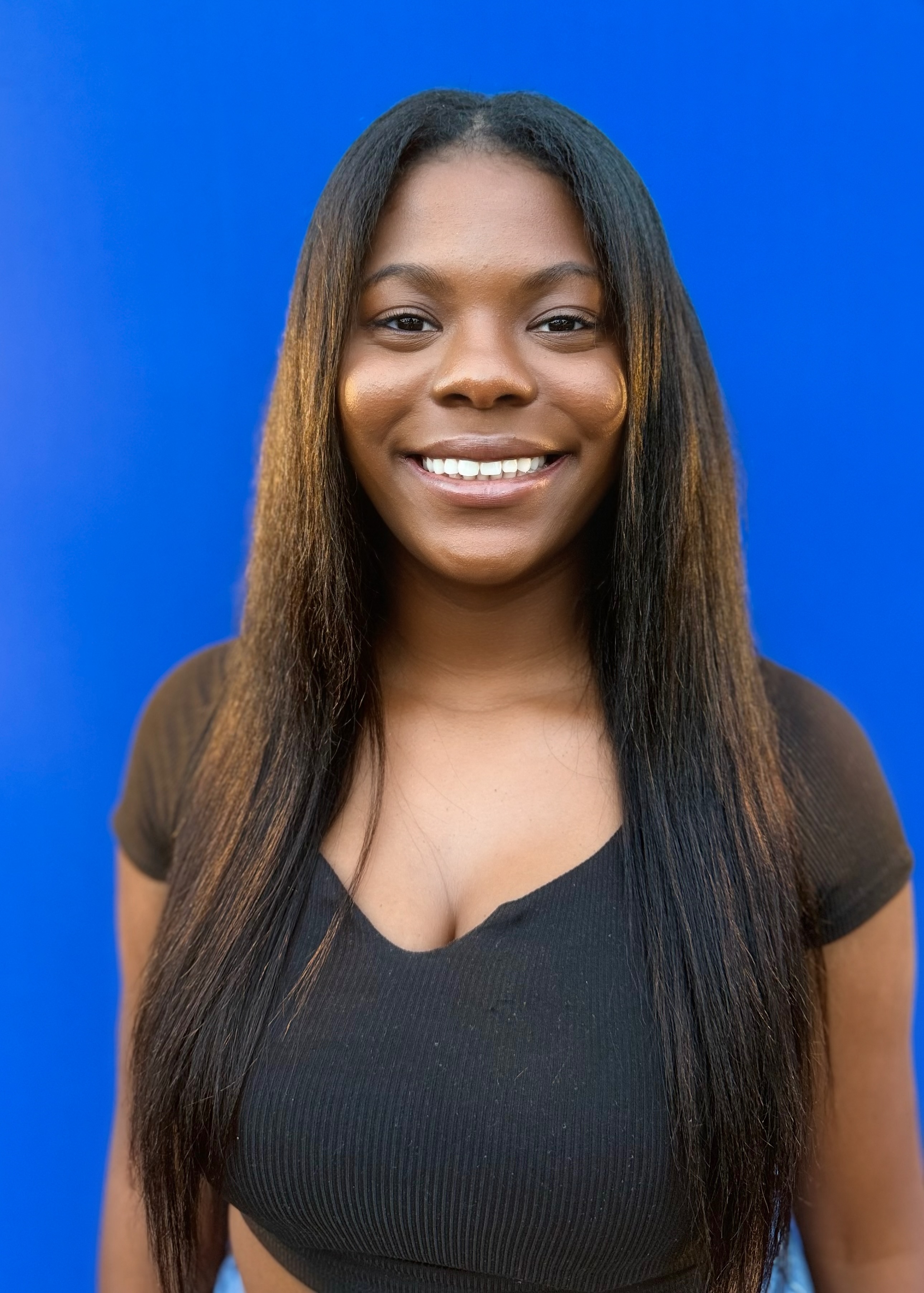 Kora Echols, actor in Chicago, Illinois - headshot 3 of 3