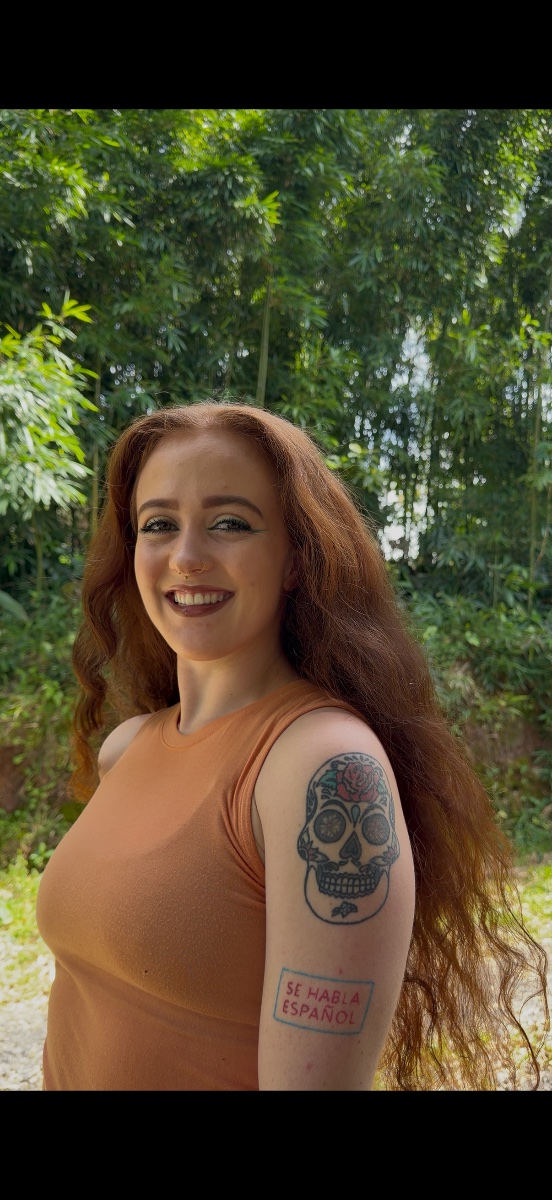 Maggie Rae, actor in Maui, Hawaii - headshot