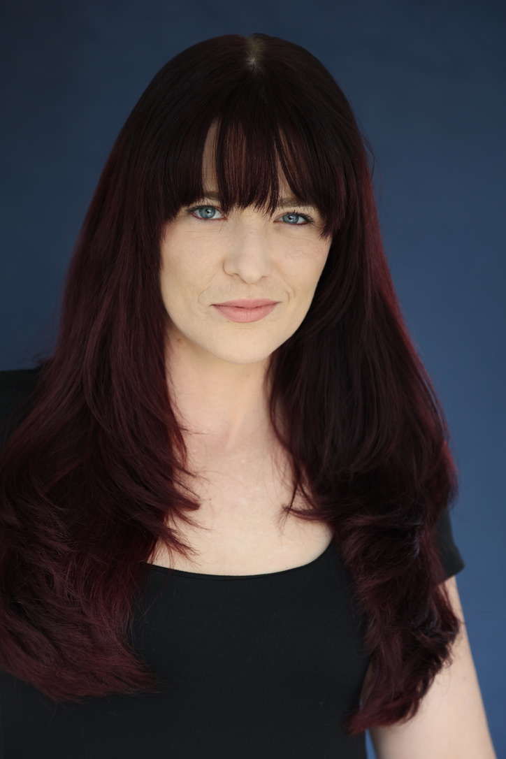 Eliora Dara, actor in San Antonio, TX - headshot 3 of 3