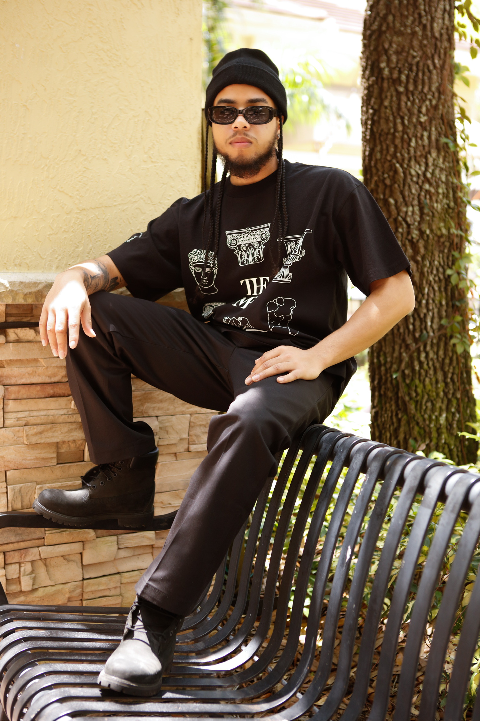 Edwin Torres, actor in Miami, Florida - headshot 2 of 5