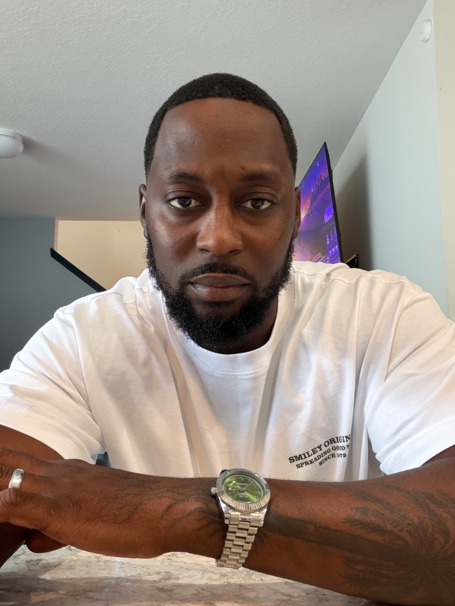 Shakuur Moore, actor in Orlando, Florida - headshot