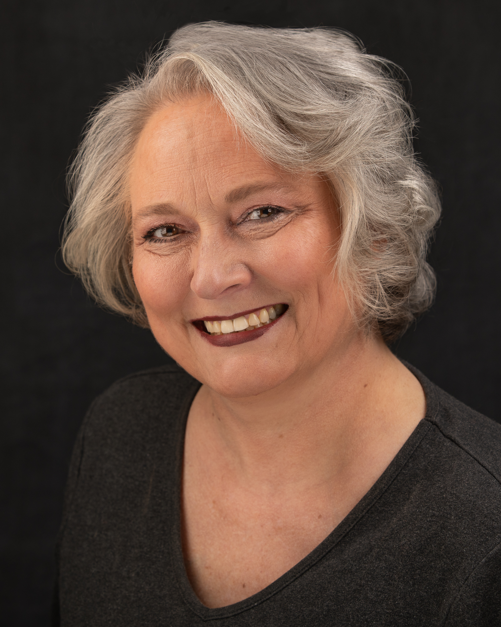Julie Anna Schultz, actor in St. Paul, Minnesota - headshot