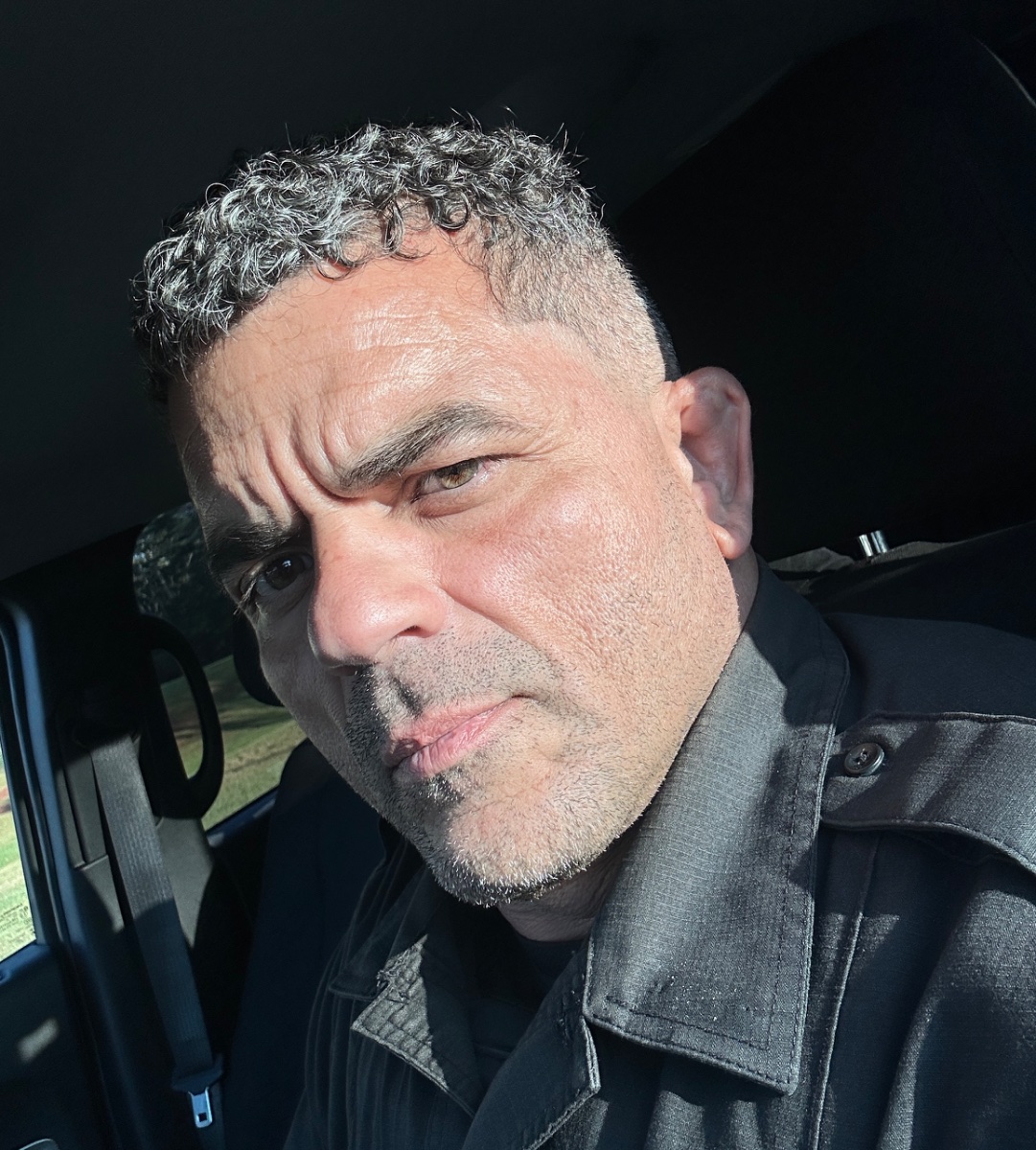 Kenny, actor in Honolulu, Hawaii - headshot