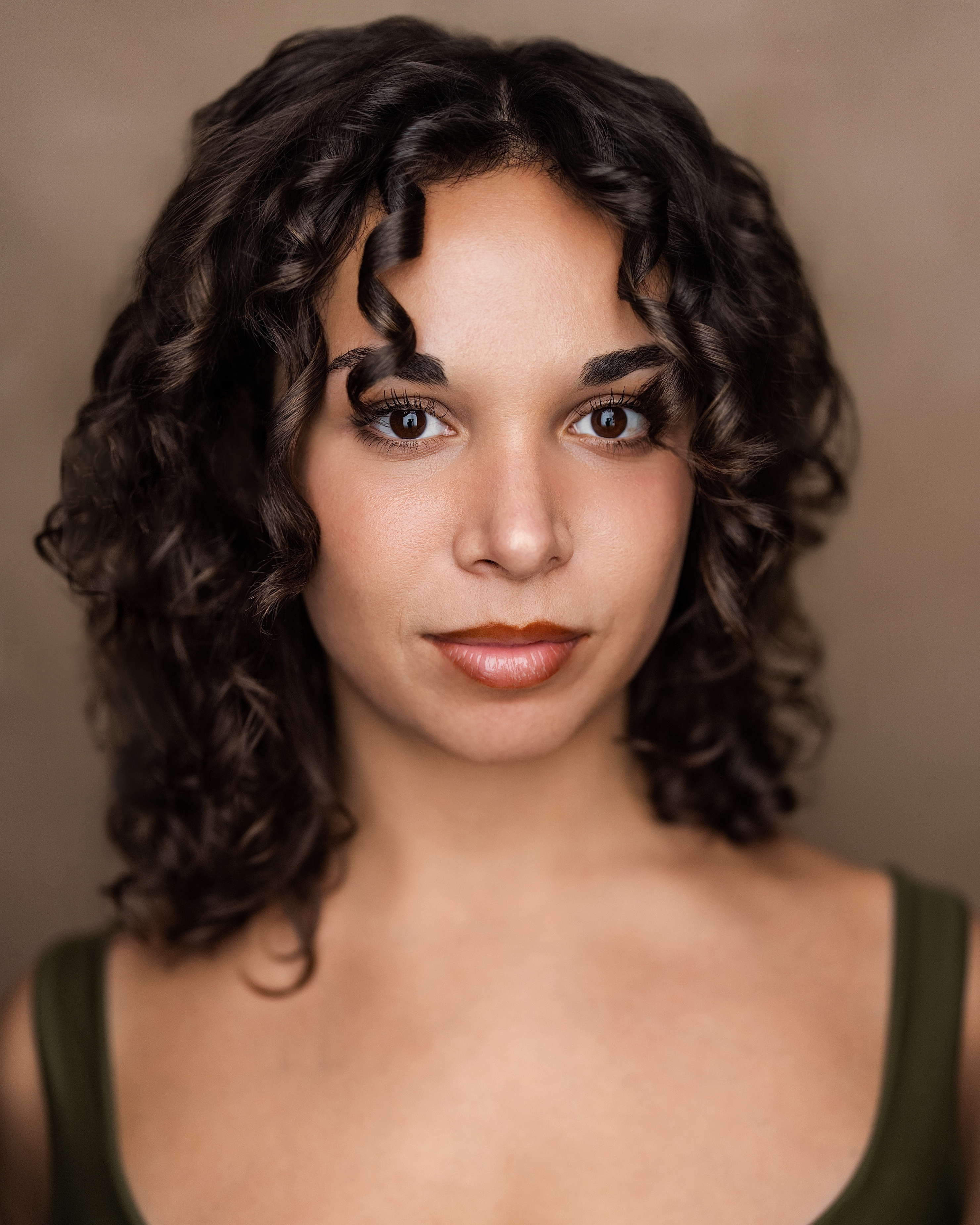 Sydney Kamel, actor in New York, NY - headshot 2 of 4