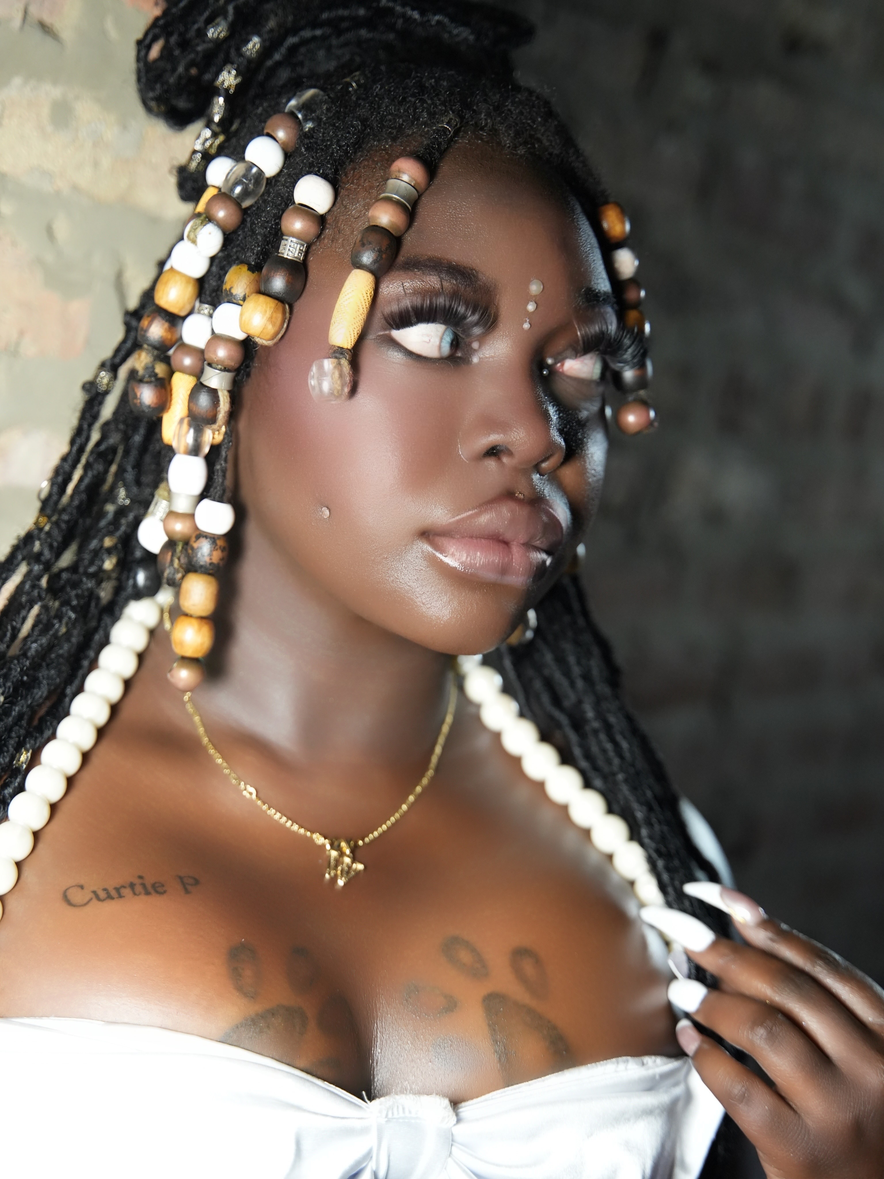 Mocha Jonel, actor in Chicago, Illinois - headshot 5 of 5