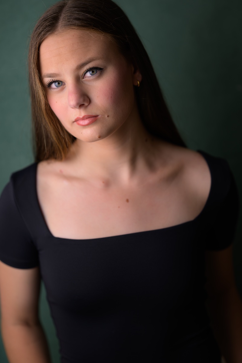Caroline Petronzio, actor in Winston-Salem, North Carolina - headshot
