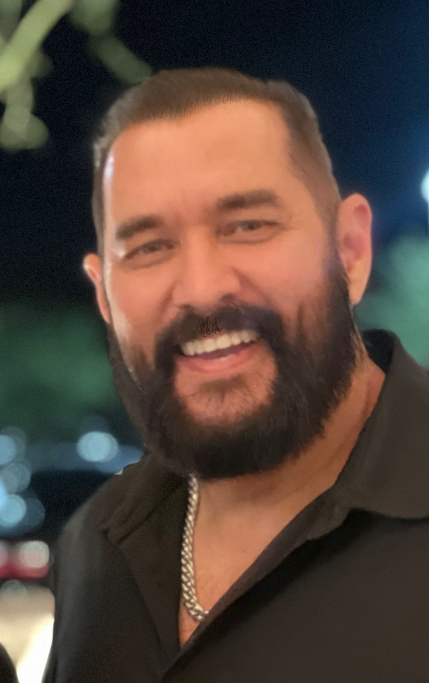 Oscar Adrian, actor in Gilbert, Arizona - headshot