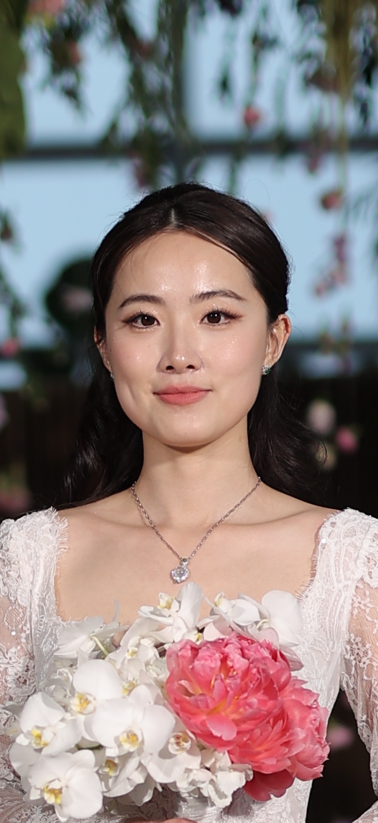 Shuyu, actor in Bellevue, Washington - headshot