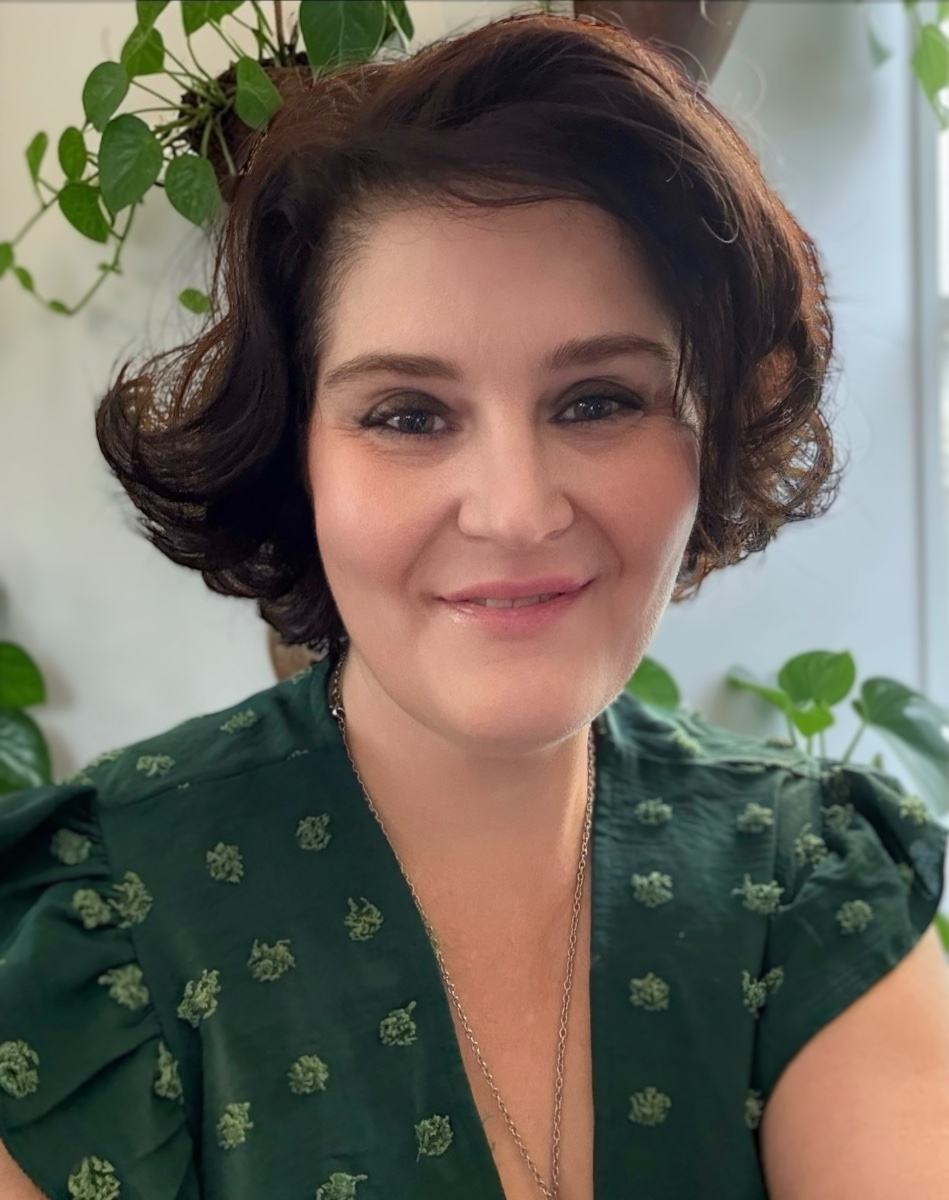Melissa Woodall, actor in Dover, New Hampshire - headshot
