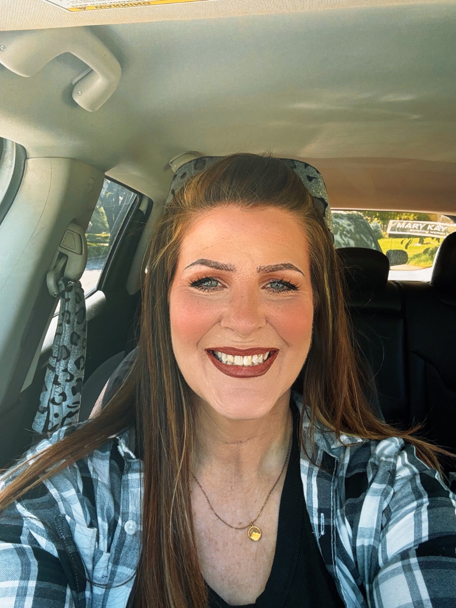 Amber Andrews, actor in Indianapolis, Indiana - headshot