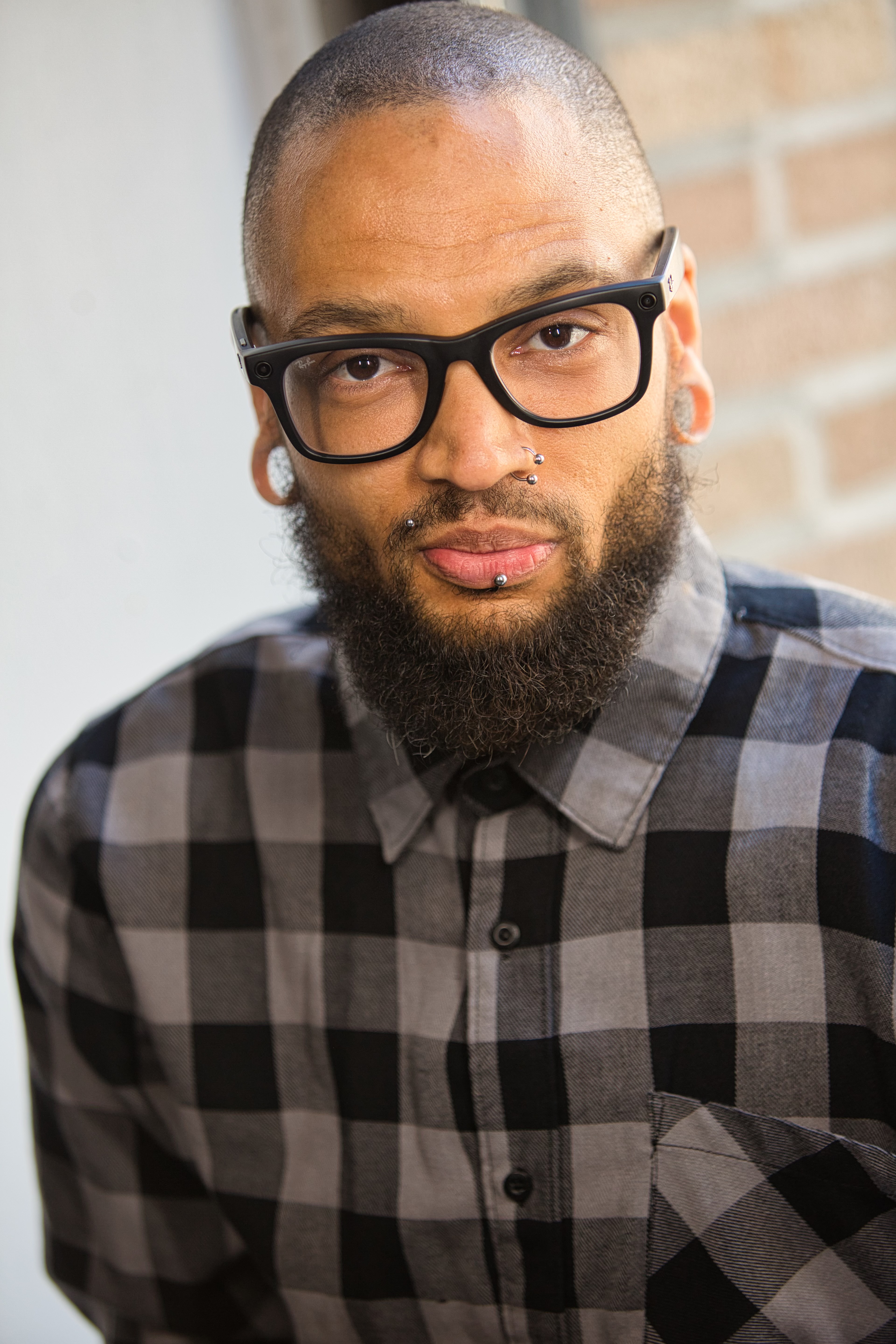 Travis Barnett, actor in Staten Island, New York - headshot 4 of 5