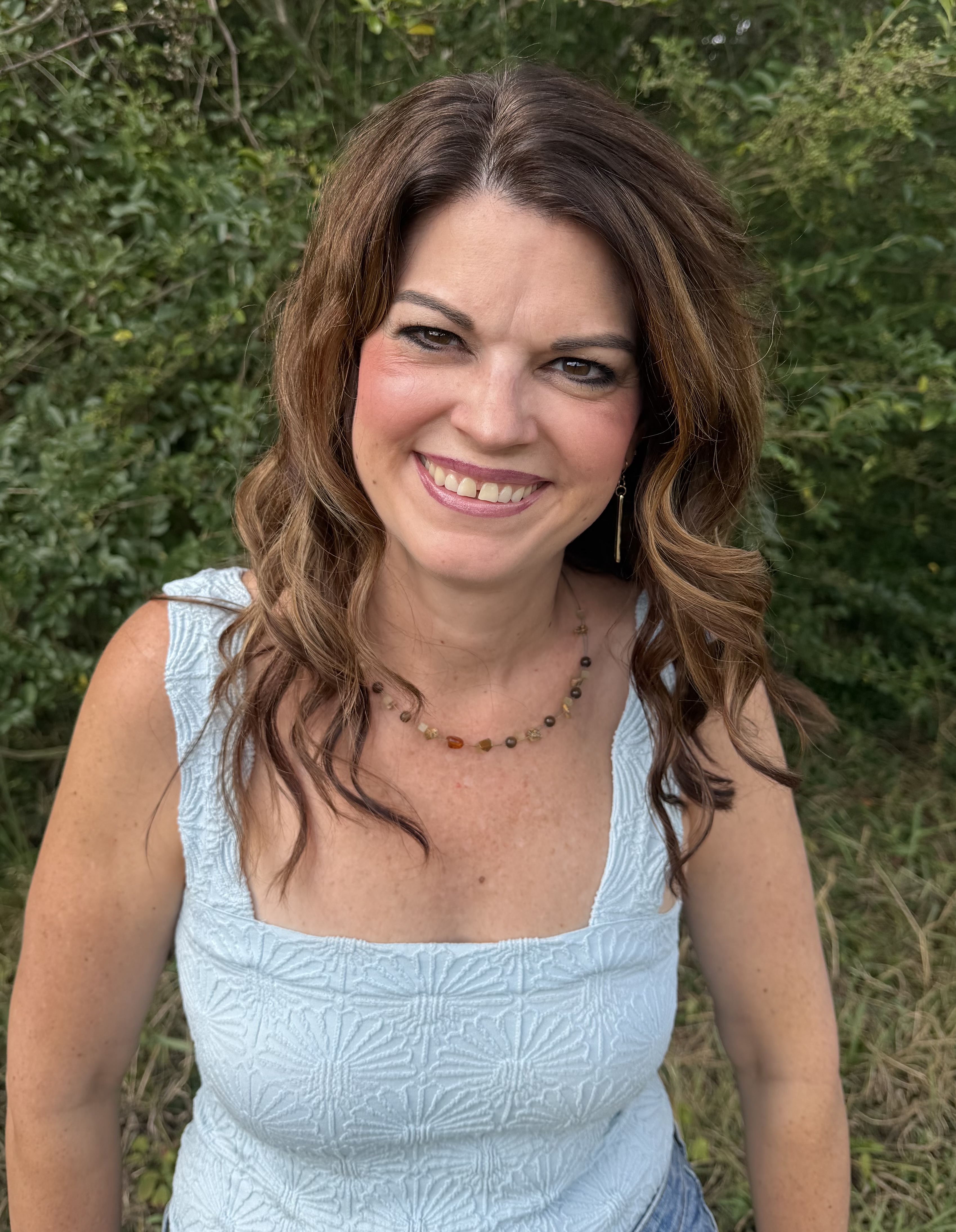 Brandi Bailey, actor in Nashville, Tennessee - headshot 2 of 5