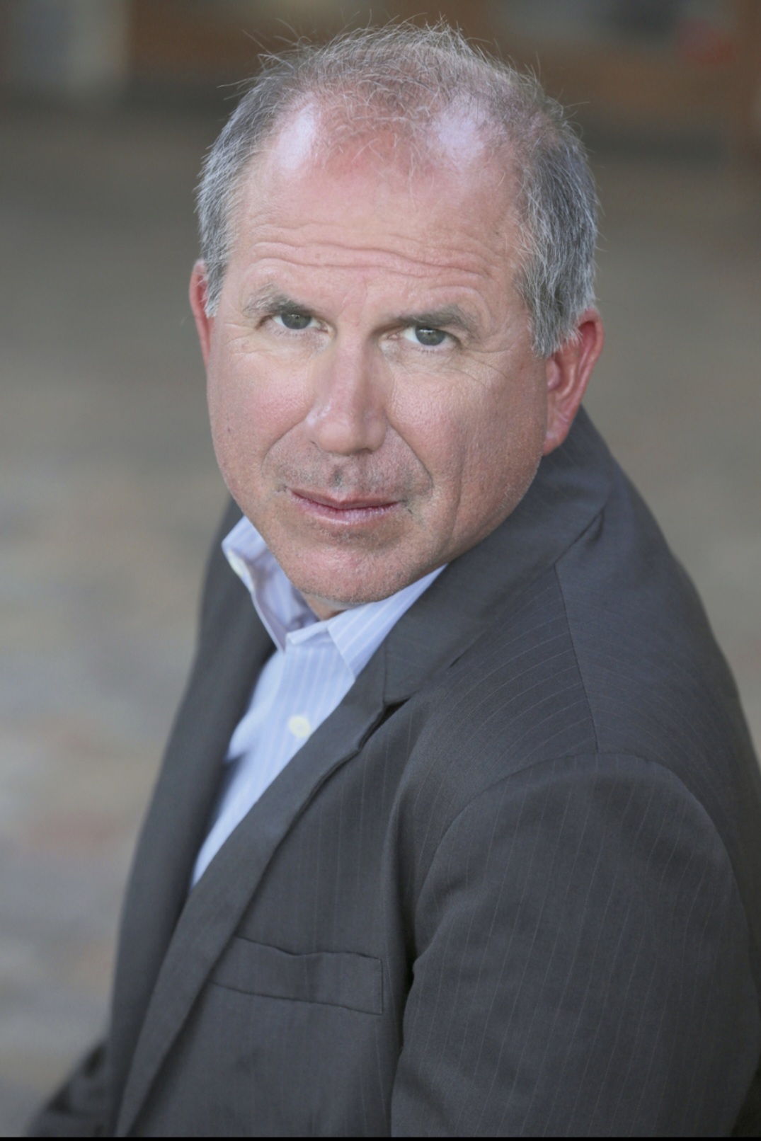 Shawn Armenta, actor in Phoenix, Arizona - headshot 2 of 3