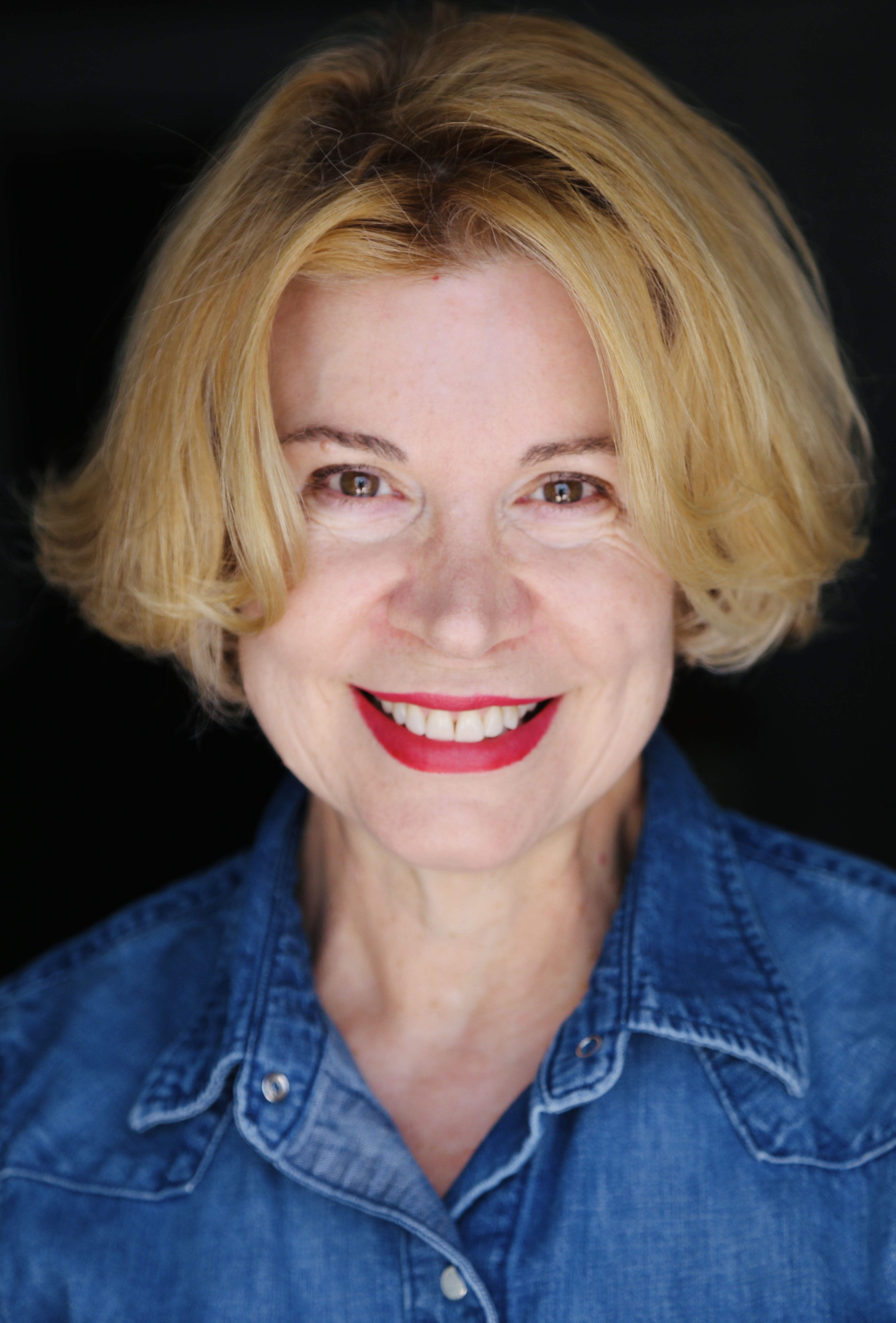 Daniela Pandelica, actor in Oxnard, California - headshot