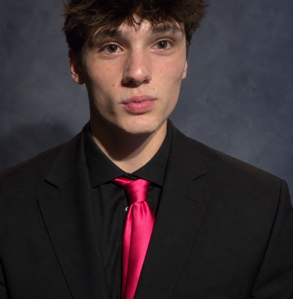 andrew malone, actor in Dallas, Texas - headshot 4 of 4