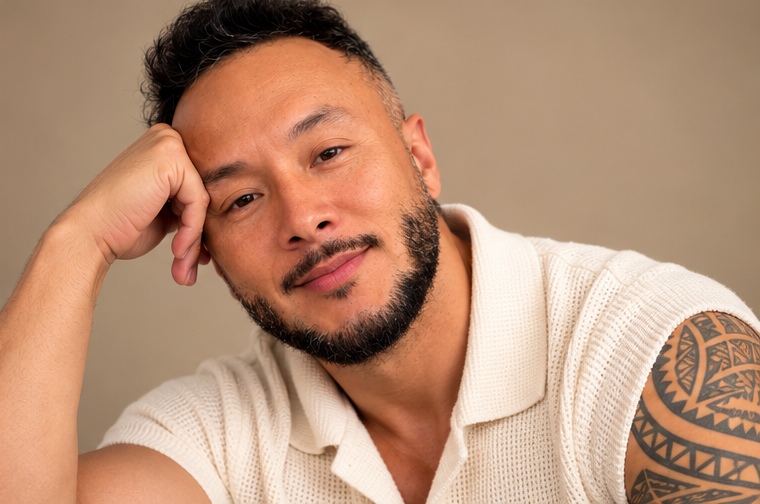 Medy Salinas, actor in Los Angeles, California - headshot 4 of 5