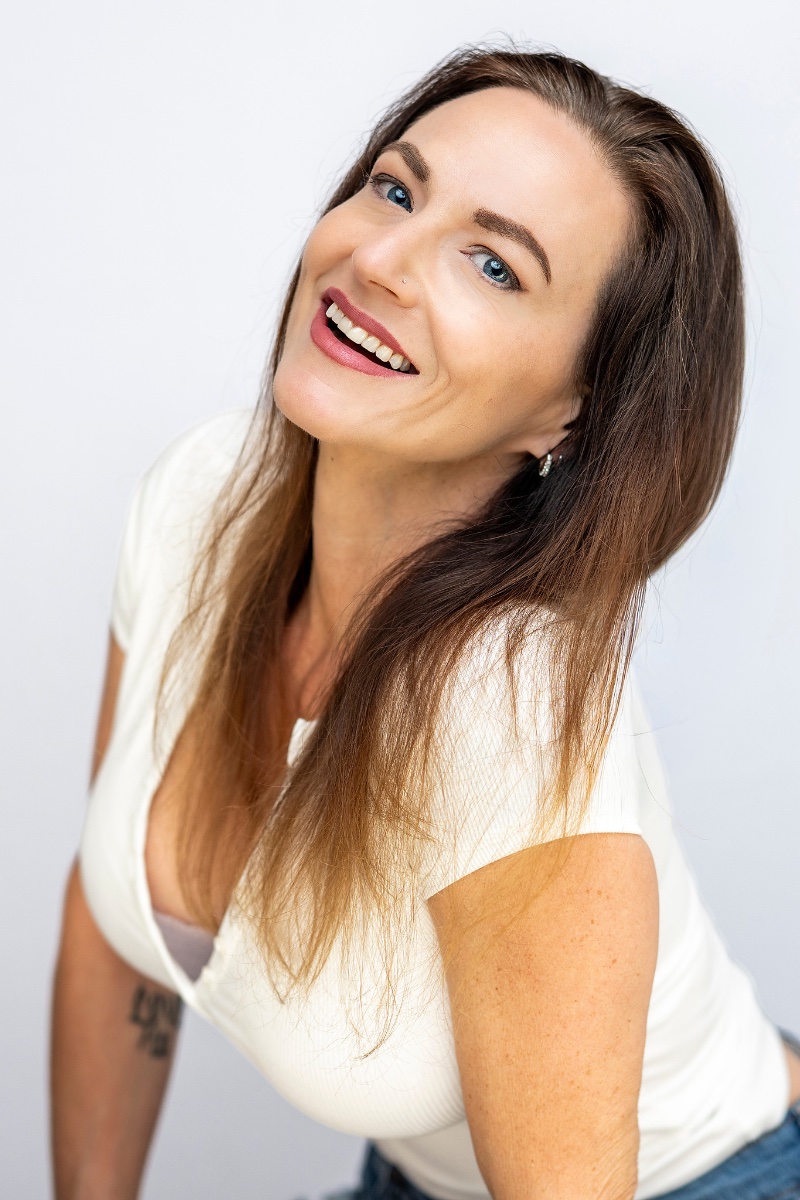 April Ross Ervin, actor in Durham, North Carolina - headshot