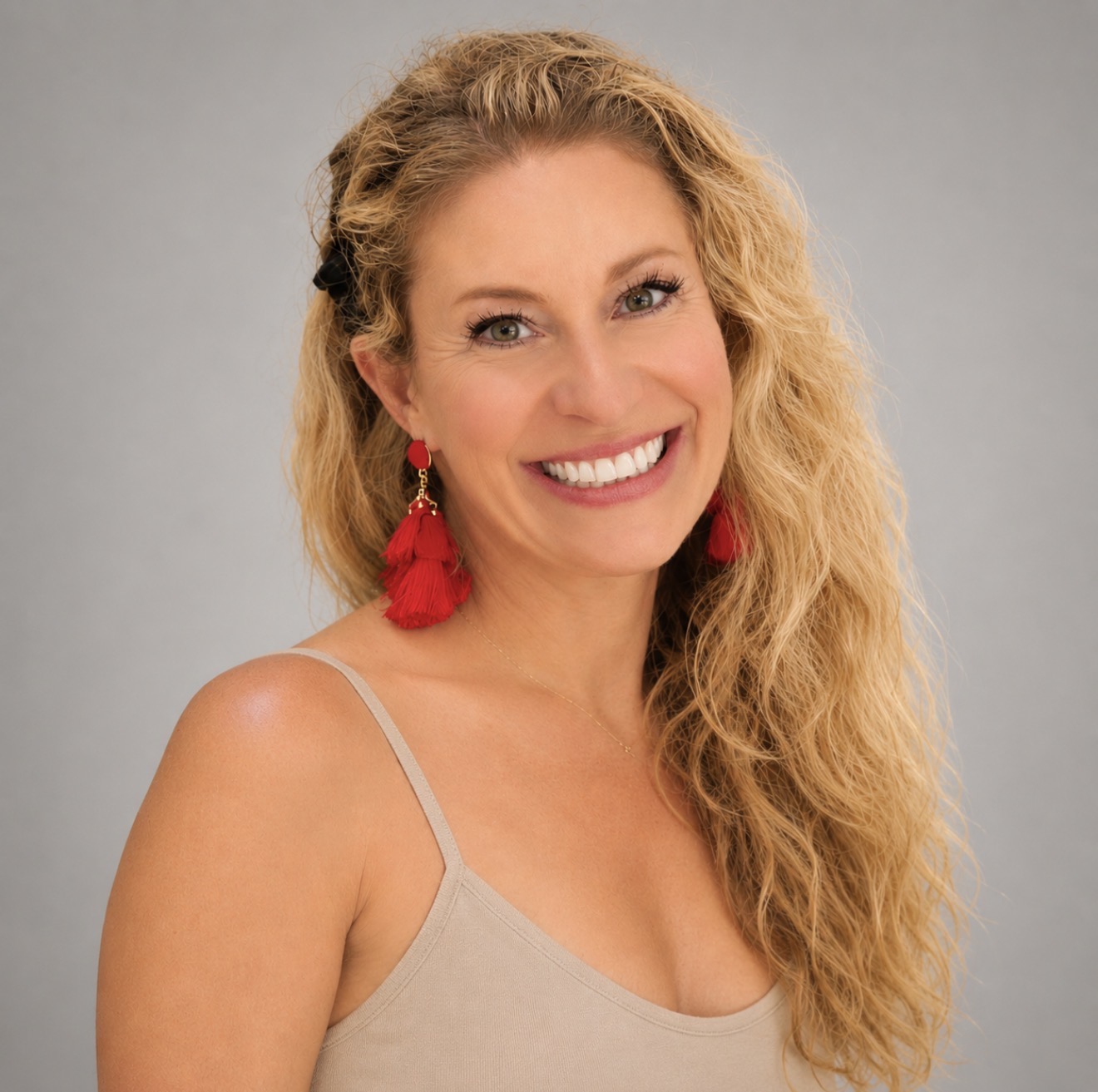 Gail Farrell, actor in Marlton, New Jersey - headshot