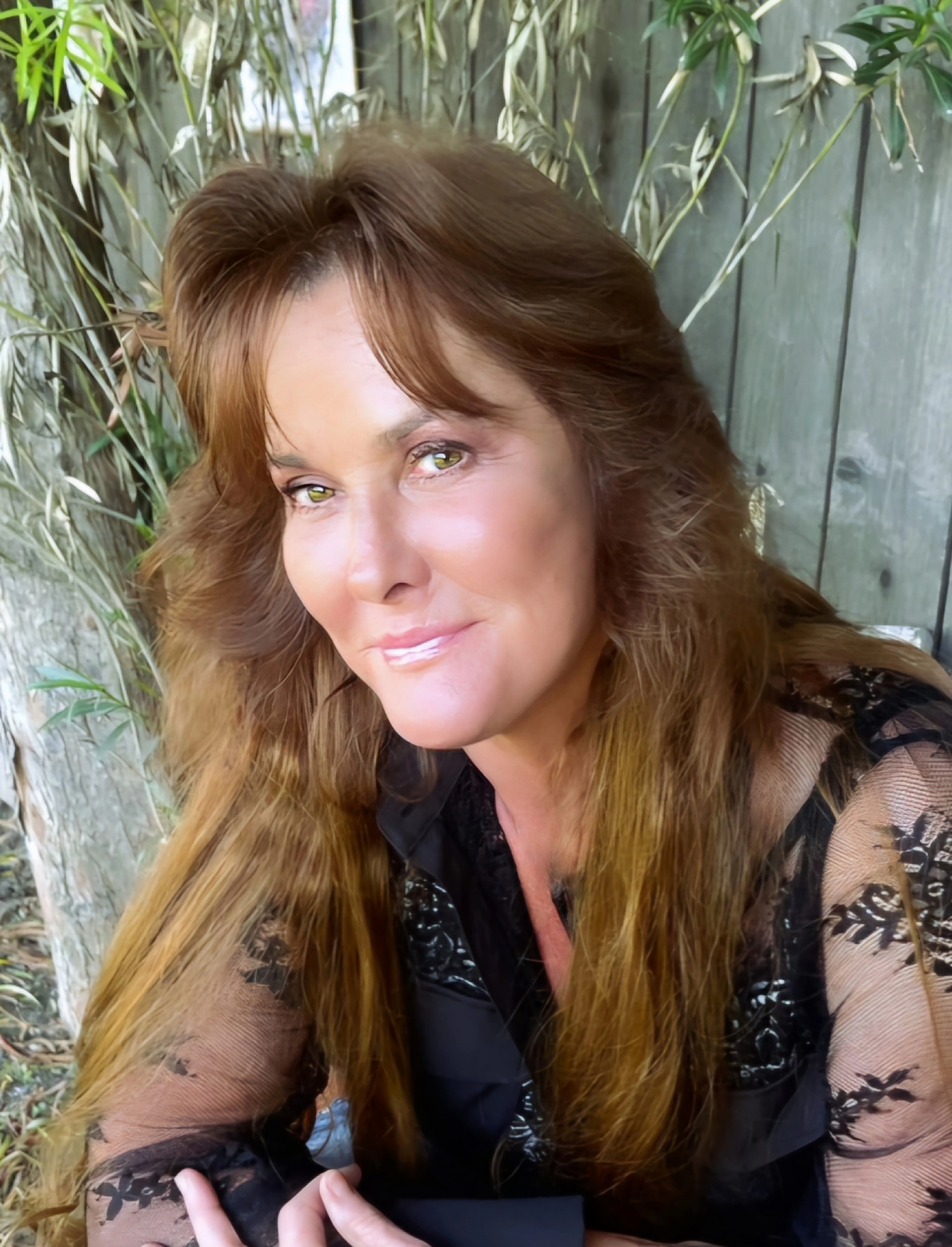 Lori L Krasch, actor in Los Angeles, California - headshot 2 of 2