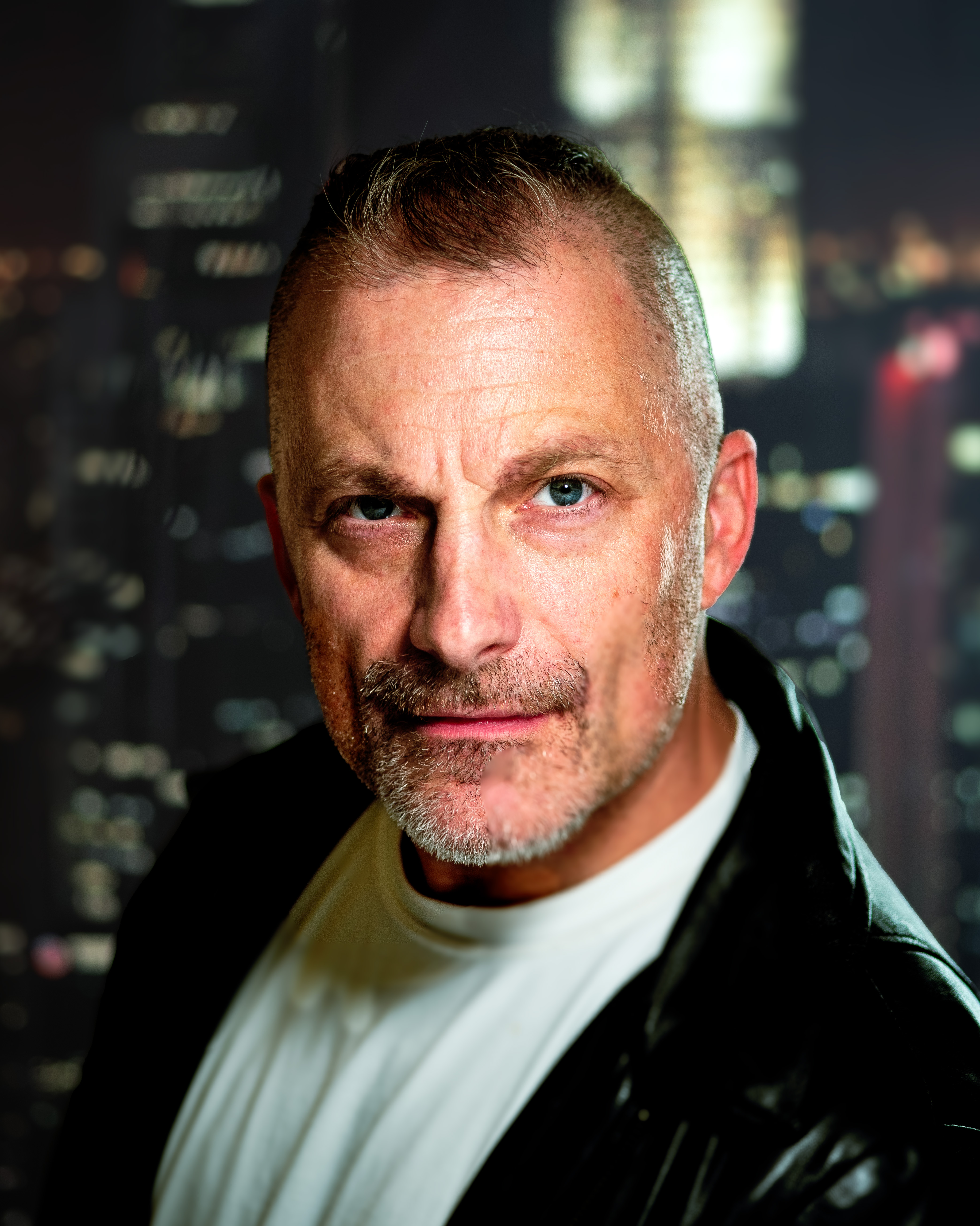 Bryan Lee Travers, actor in Milford, New Jersey - headshot