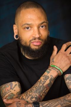 Travis B. - actor headshot on Casting Companion