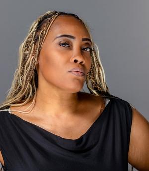 Vicky Fin - actor headshot on Casting Companion